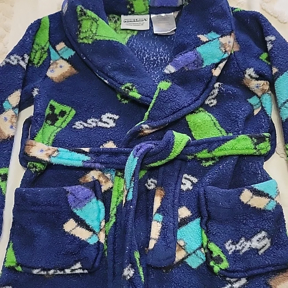 Minecraft Robe Size 4/5 - Picture 3 of 4